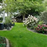 펜션 De Vrijheid En De Ruimte In 스틴버켄