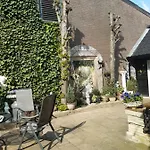 펜션 De Vrijheid En De Ruimte In 스틴버켄