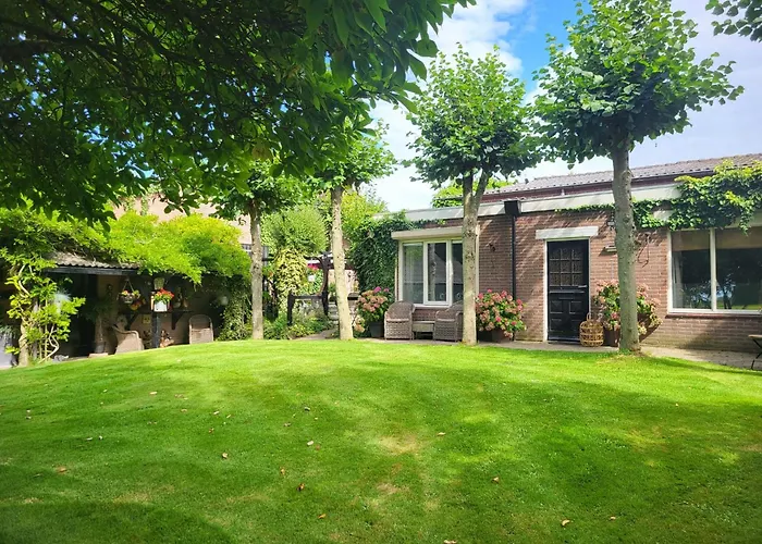 De Vrijheid En De Ruimte In Σπίτι διακοπών Steenbergen (North Brabant)