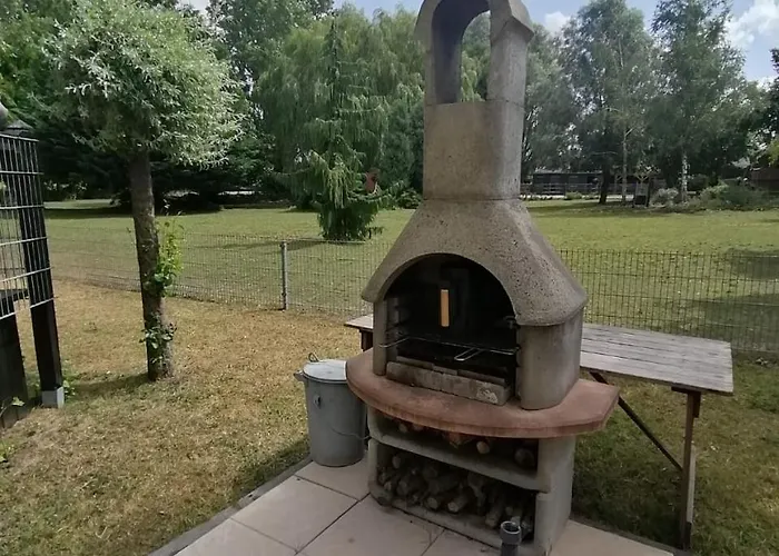 De Vrijheid En De Ruimte In * Steenbergen (North Brabant)